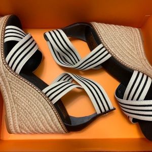NIB Tory Burch Frieda black and white espadrilles